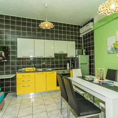 Apartments Villa Punta Royal Pirovac Room photo