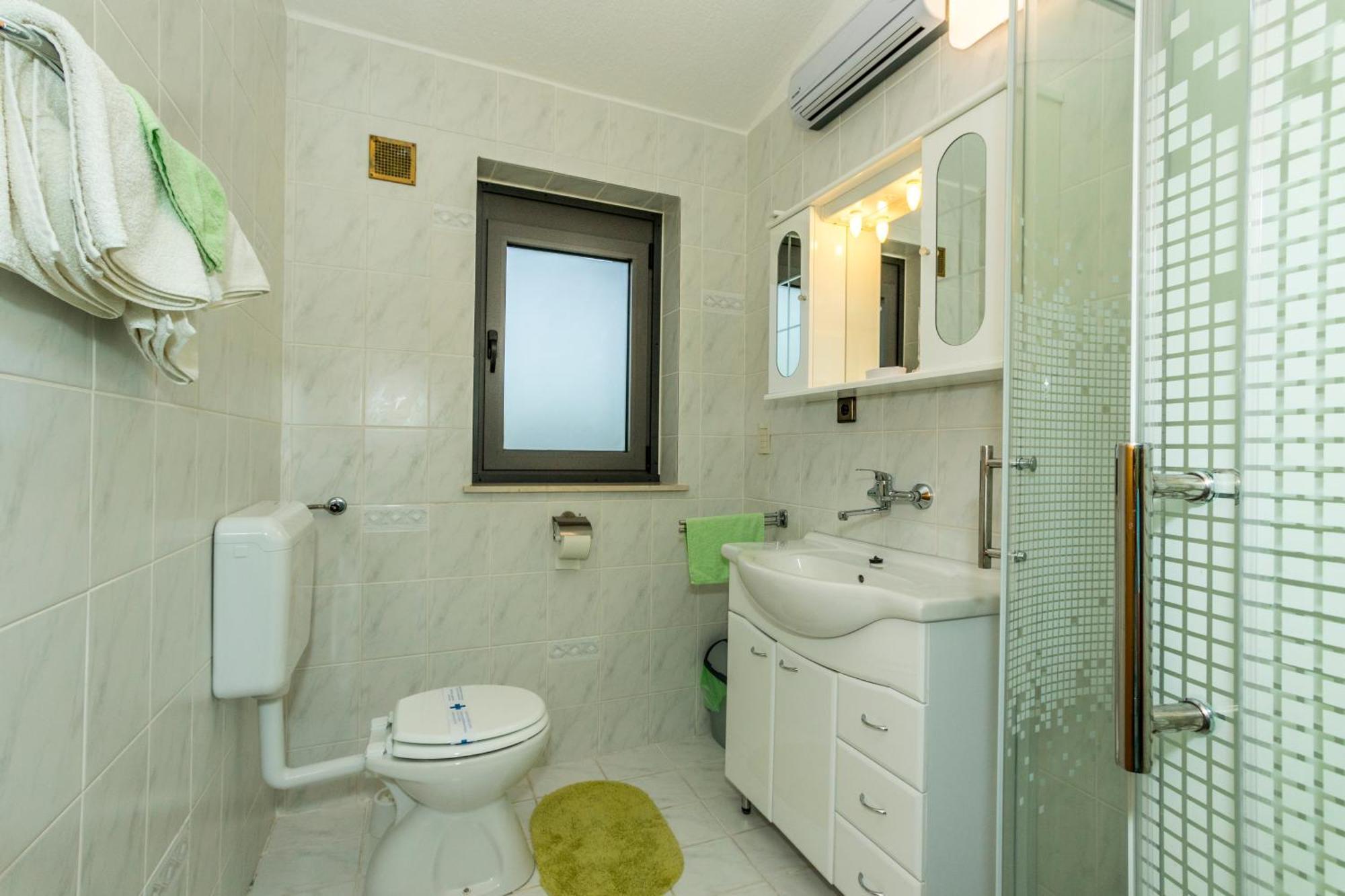 Punta Royal Apartment Pirovac