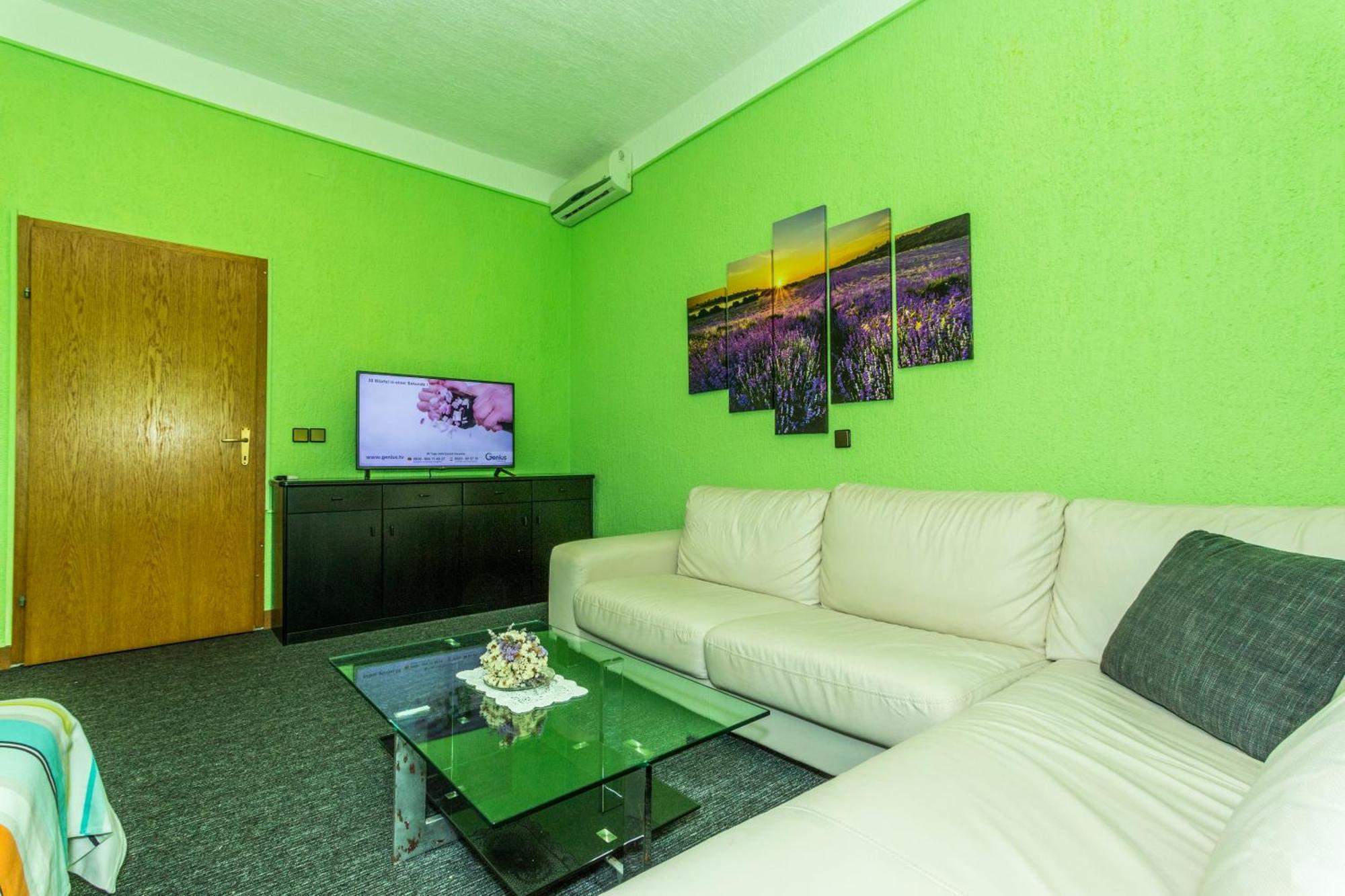 Punta Royal Apartment Pirovac